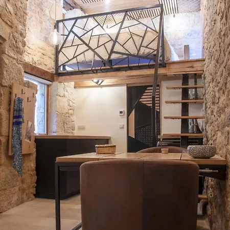 Ferienhaus Gite De L'Imaginaire Logement Atypique A La Nuitee Terrasson